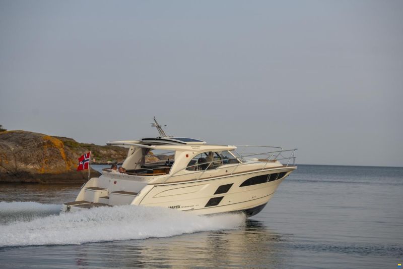 Marex 360 Cabriolet Cruiser