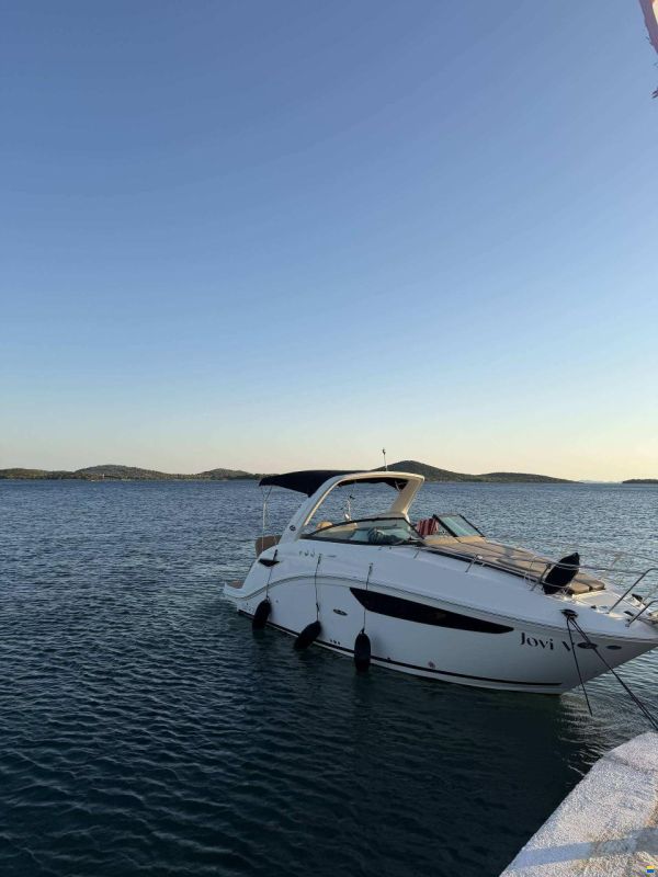Sea Ray 265 Sundancer