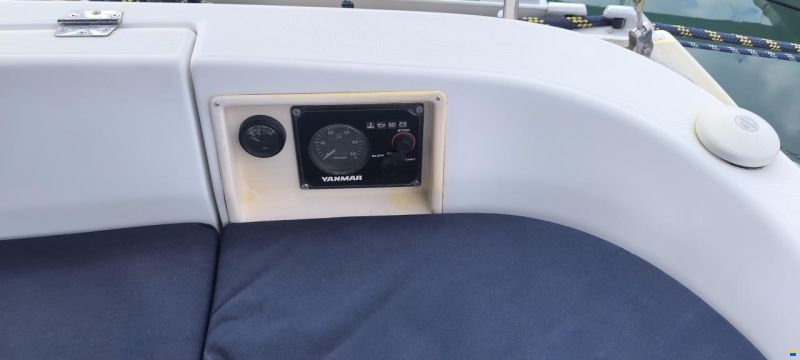 Beneteau Oceanis Clipper 323