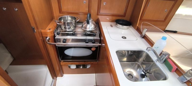 Beneteau Oceanis Clipper 323