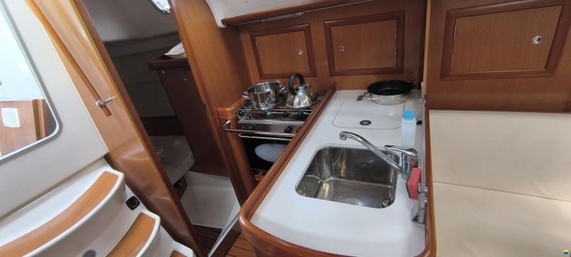 Beneteau Oceanis Clipper 323