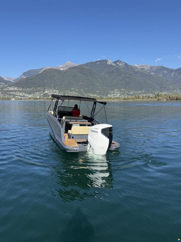 Manara Infinity 28'
