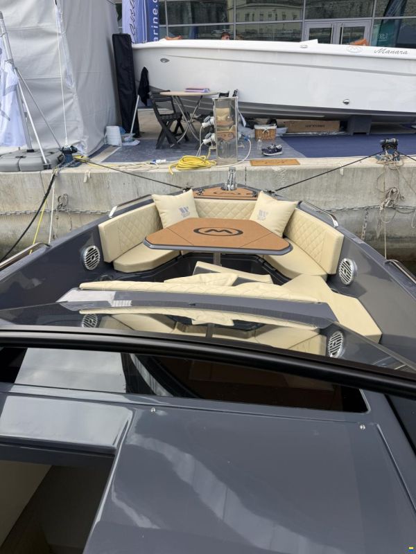 Manara Infinity 28'