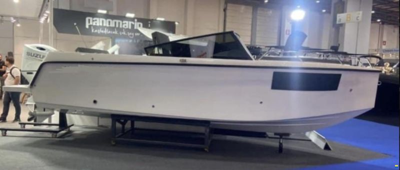 Manara 750 Pleasure