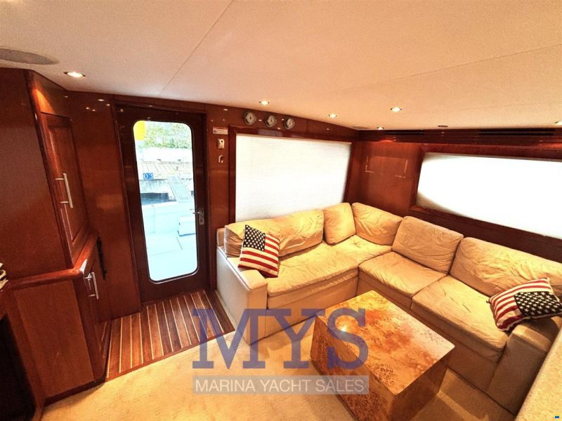Hatteras 54 Convertible