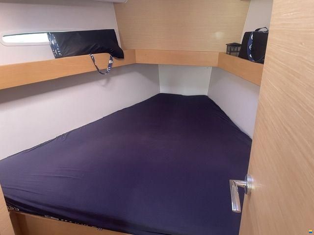 Beneteau FIRST 35