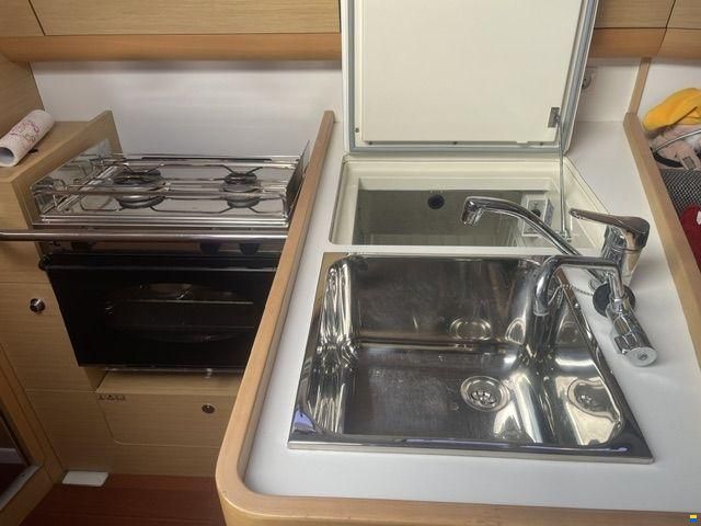 Beneteau FIRST 35