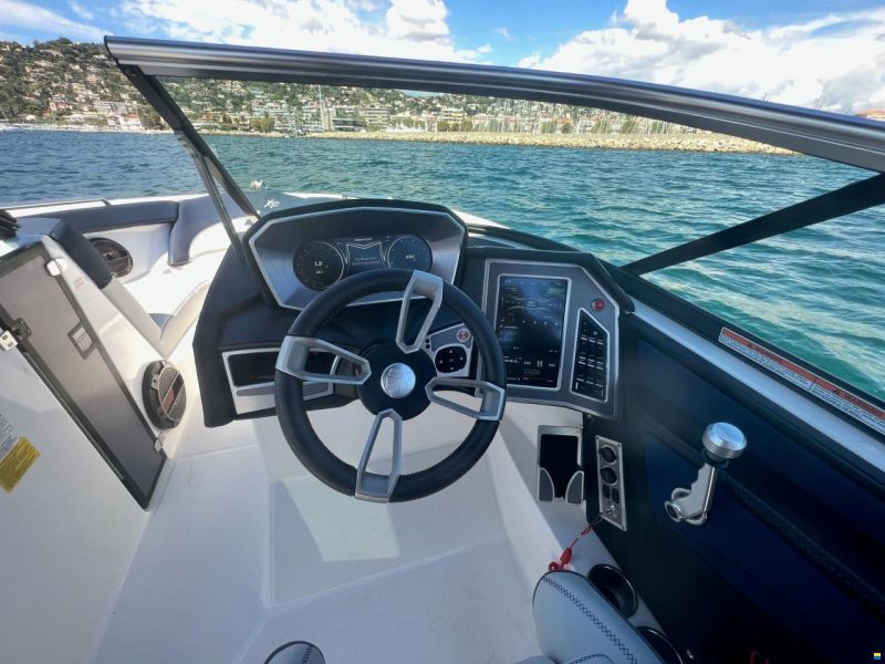 MasterCraft XT23