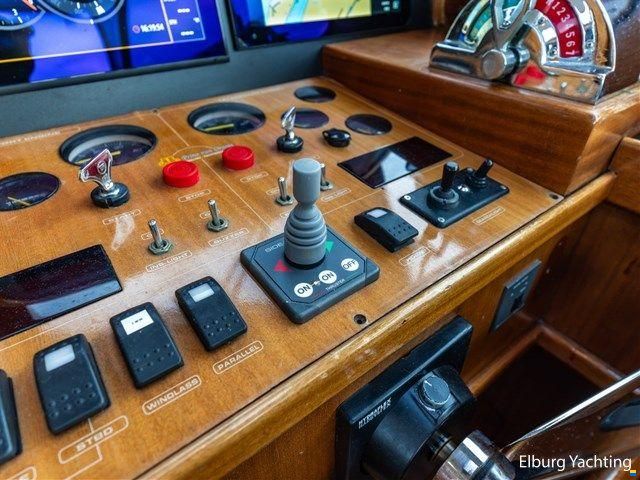 Rapsody 40 Offshore