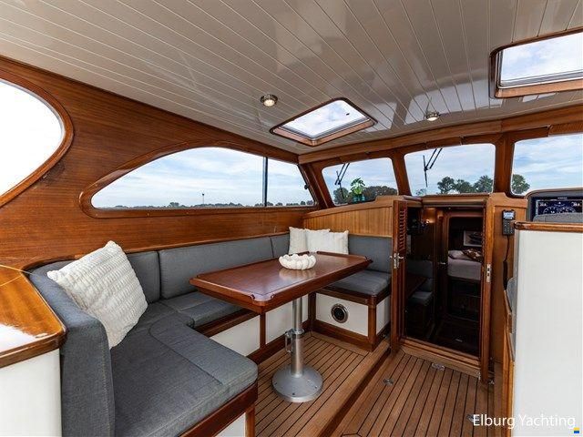 Rapsody 40 Offshore