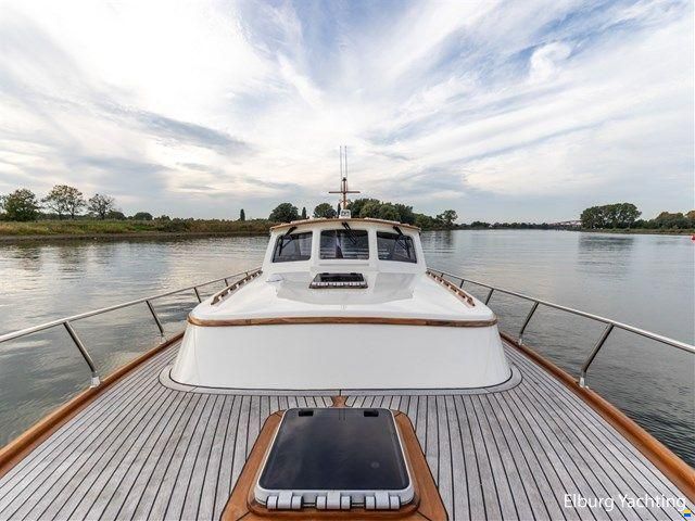 Rapsody 40 Offshore