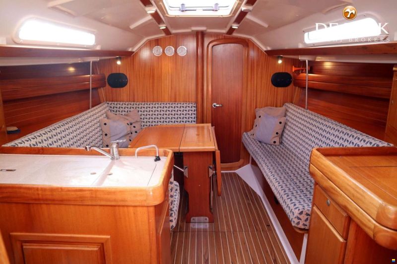 Dufour 35 Classic