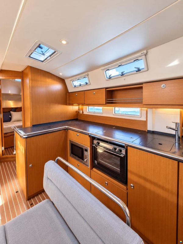 Bavaria Cruiser 45