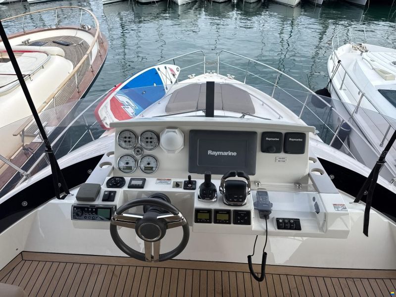 Sealine F42