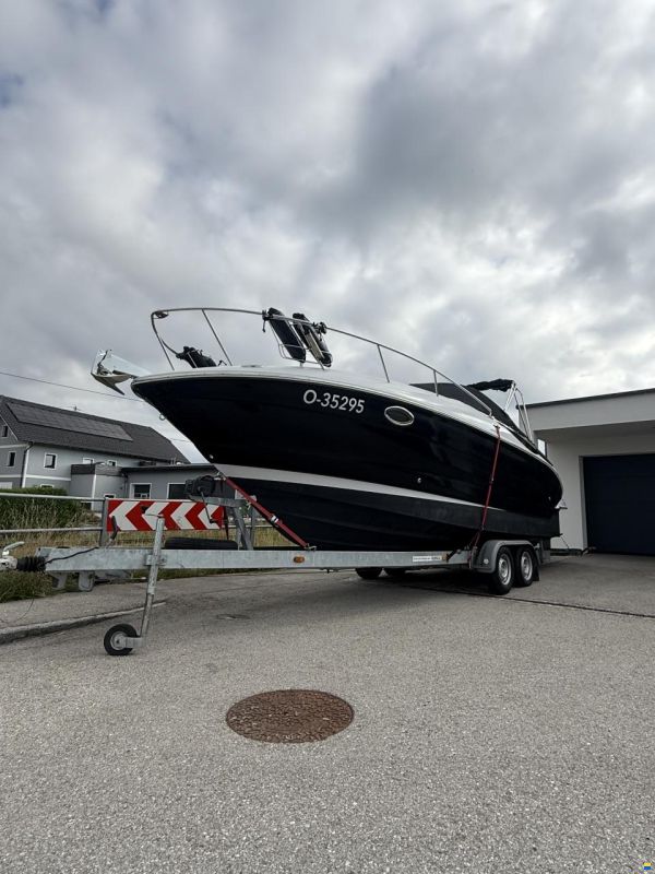 Crownline 260CR