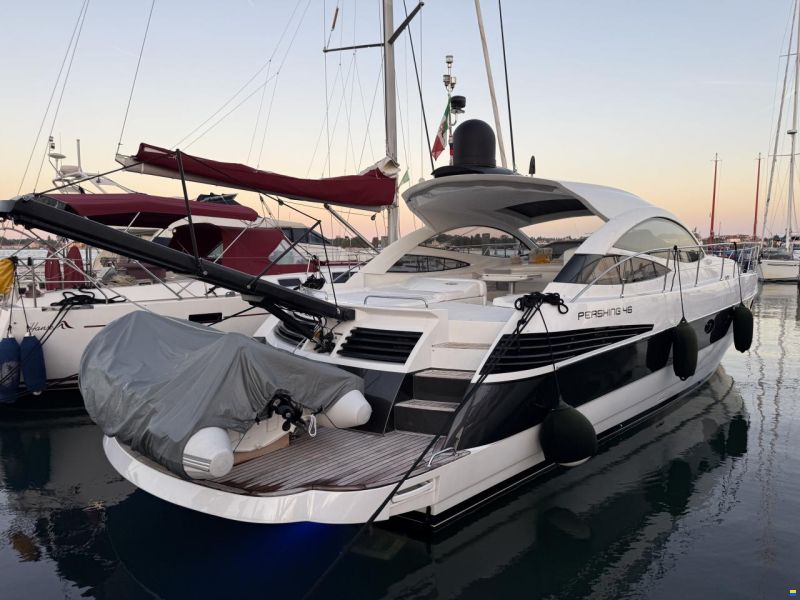 Pershing 46