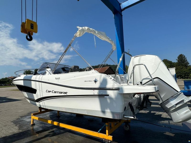 Jeanneau Cap Camarat 7.5WA series 2