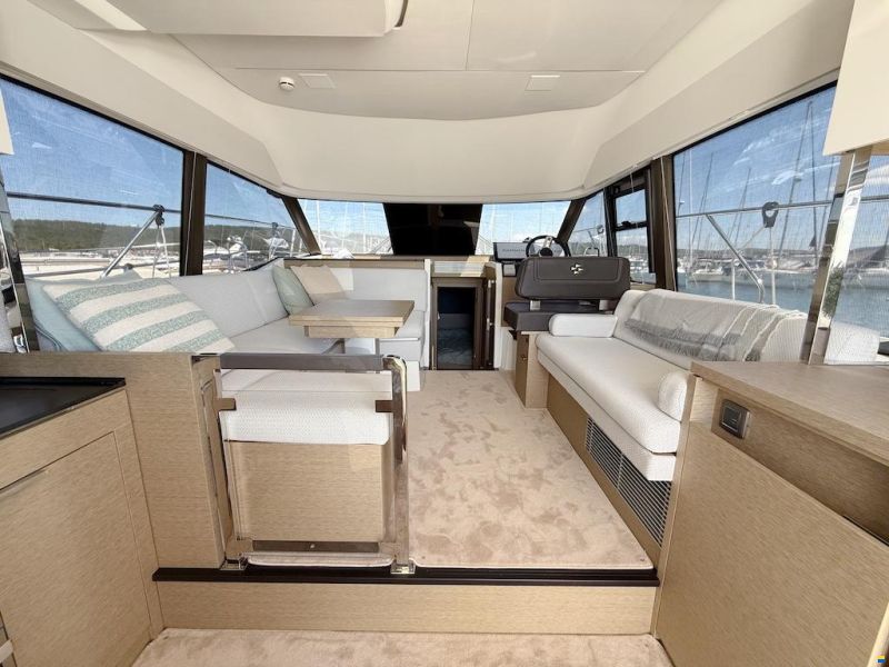 Prestige 420