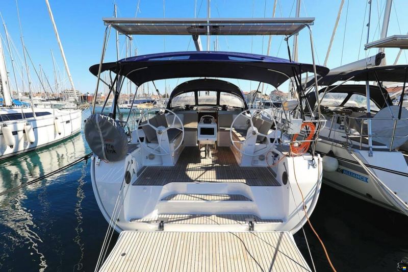 Bavaria CRUISER 46