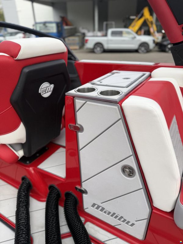 Malibu 25LSV