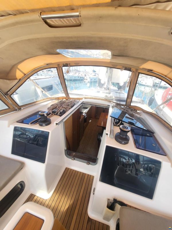 Dufour 382 GRAND LARGE