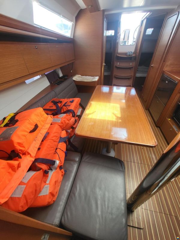 Dufour 382 GRAND LARGE