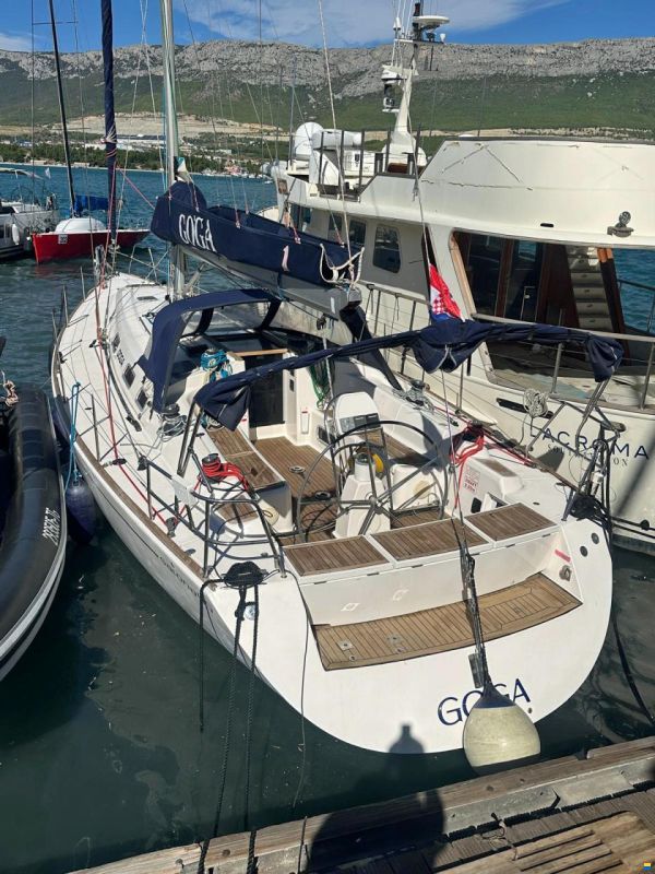 Salona 45