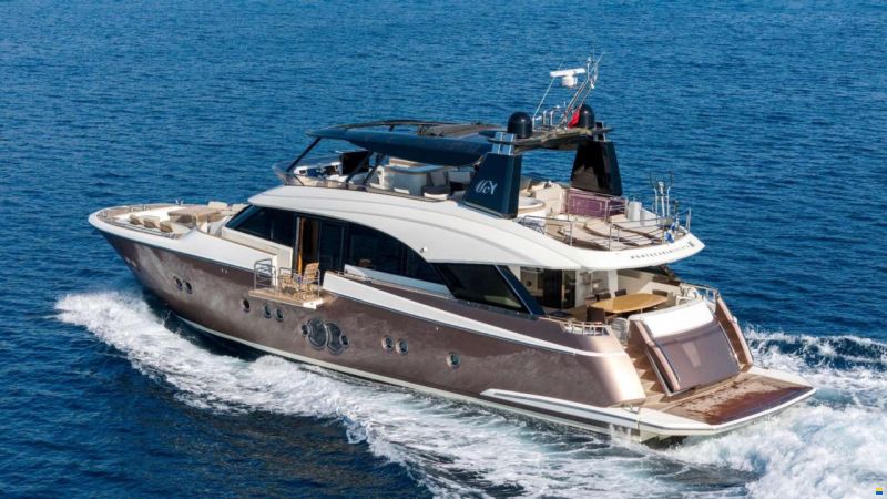 Monte Carlo Yachts 86