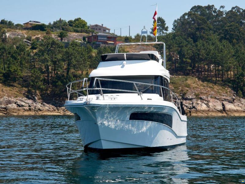 Rodman 1090 Evolution Flybridge