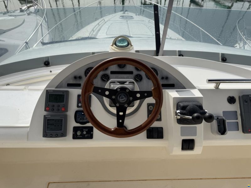 Fairline Phantom 46