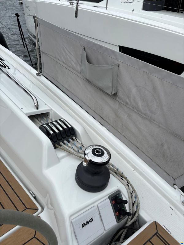 Hanse 418