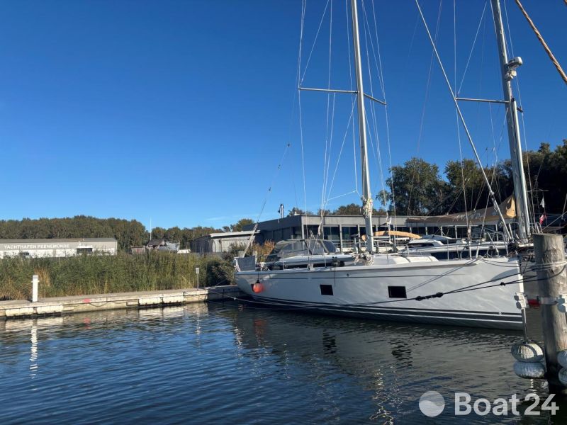 Hanse 418