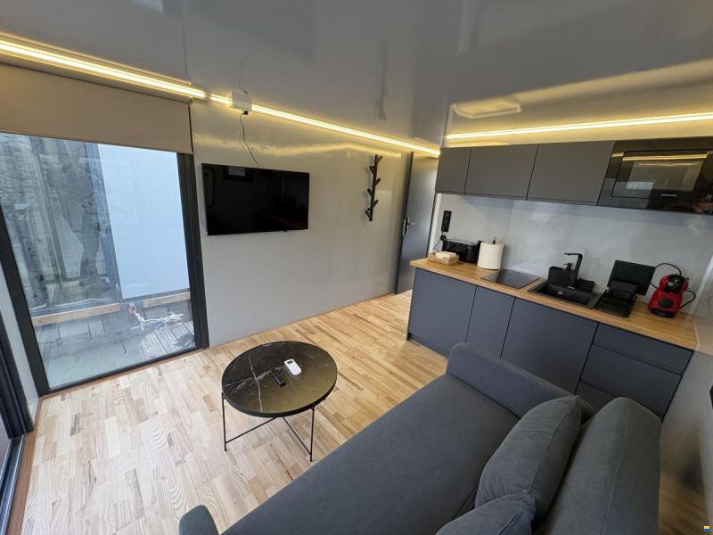 Scale/Nautia