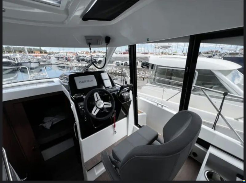 Beneteau Antares 9 OB