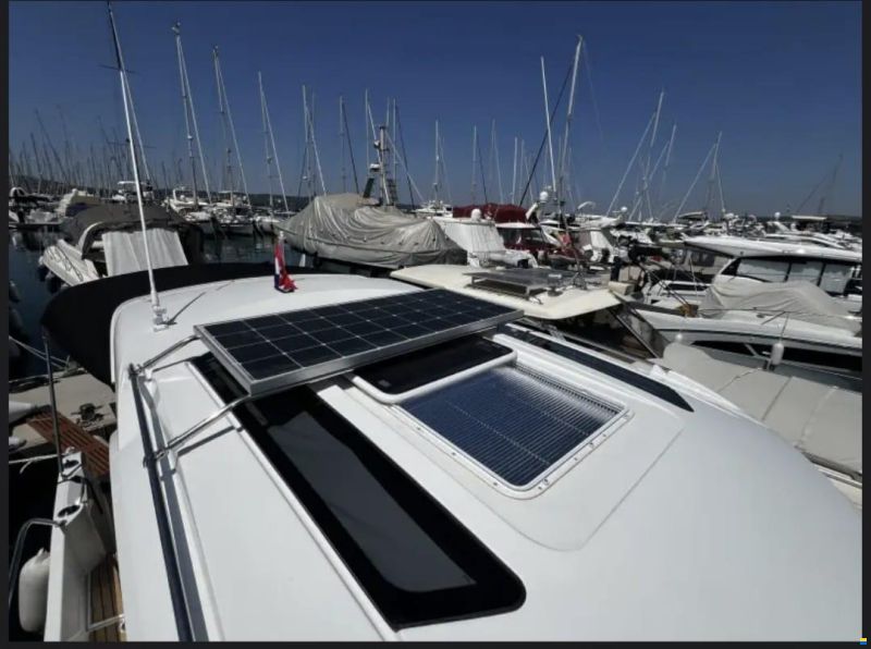Beneteau Antares 9 OB