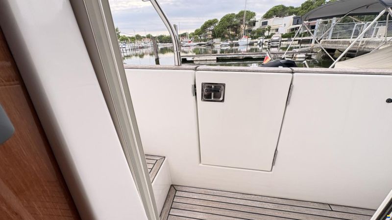 Beneteau Swift Trawler 42
