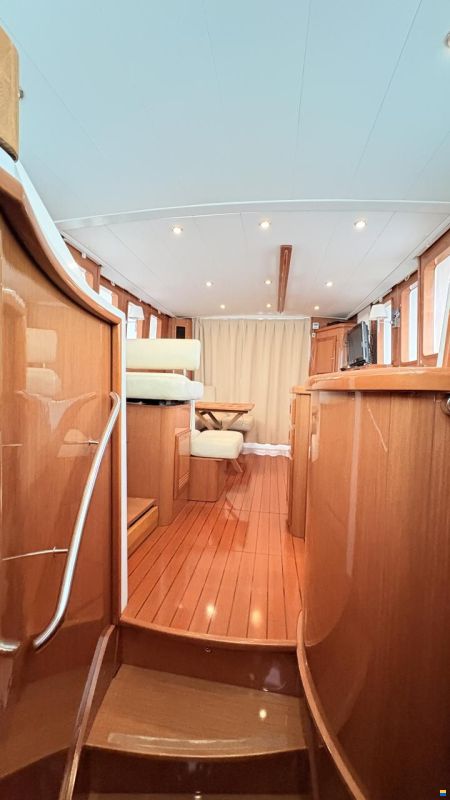 Beneteau Swift Trawler 42