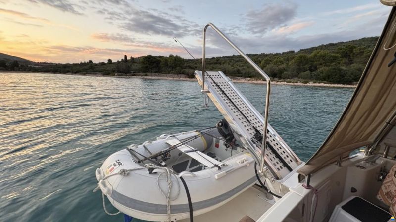Beneteau Swift Trawler 42