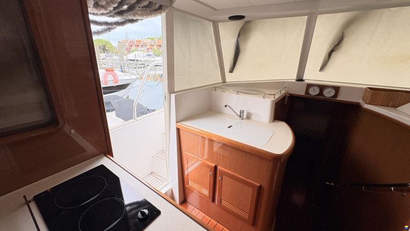 Beneteau Swift Trawler 42