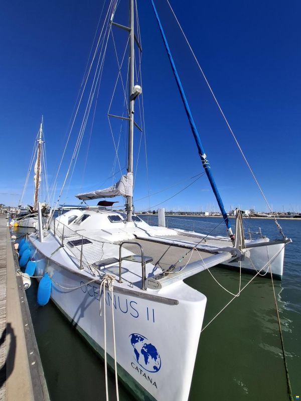 Catana 40C - 44