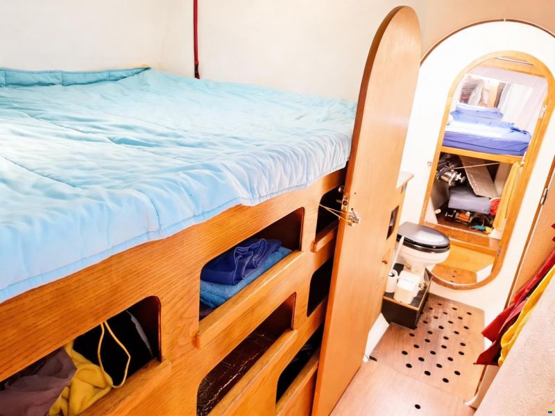 Catana 40C - 44