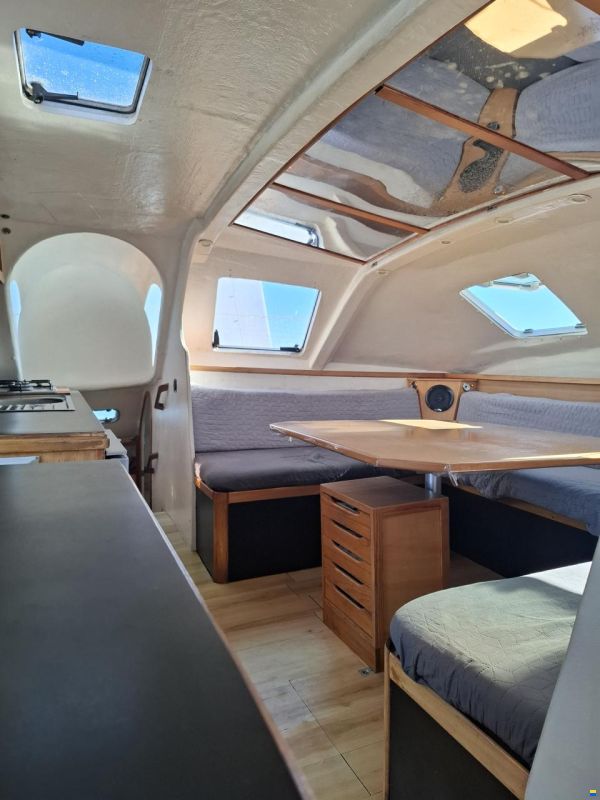 Catana 40C - 44