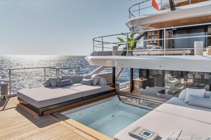 Azimut Grande 44M