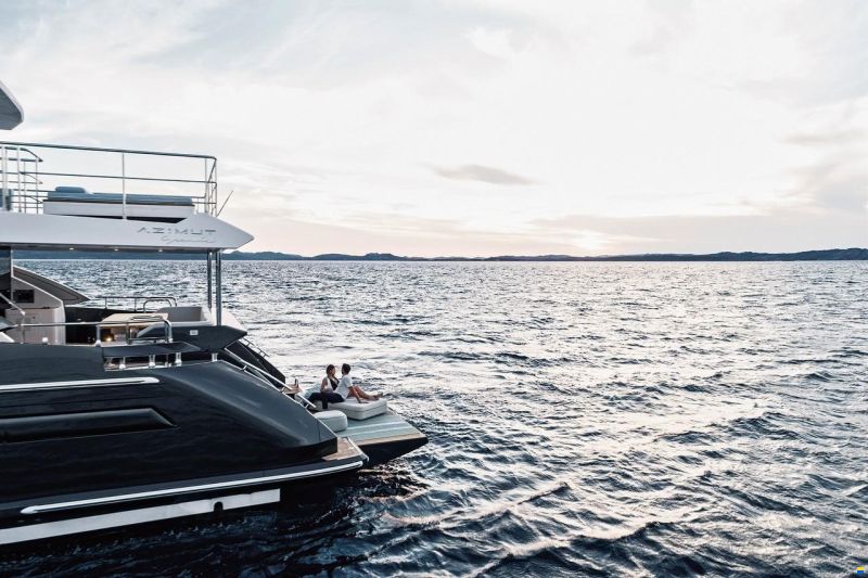 Azimut Grande 27M