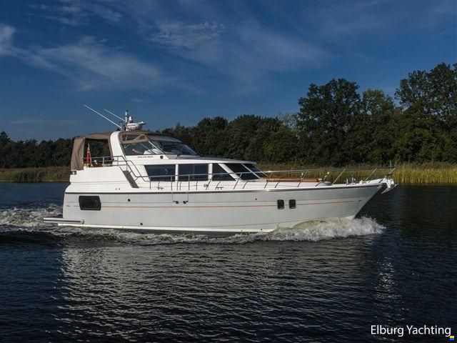 Trader 42 - Cabrio