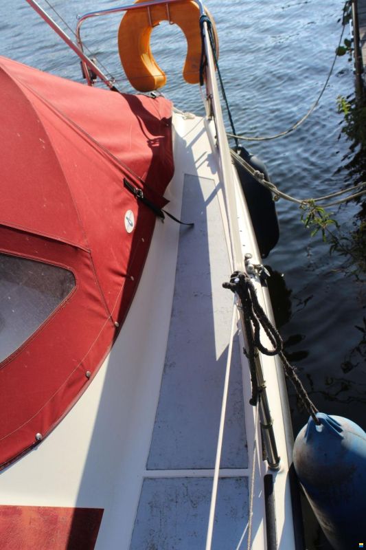 Dehler 28