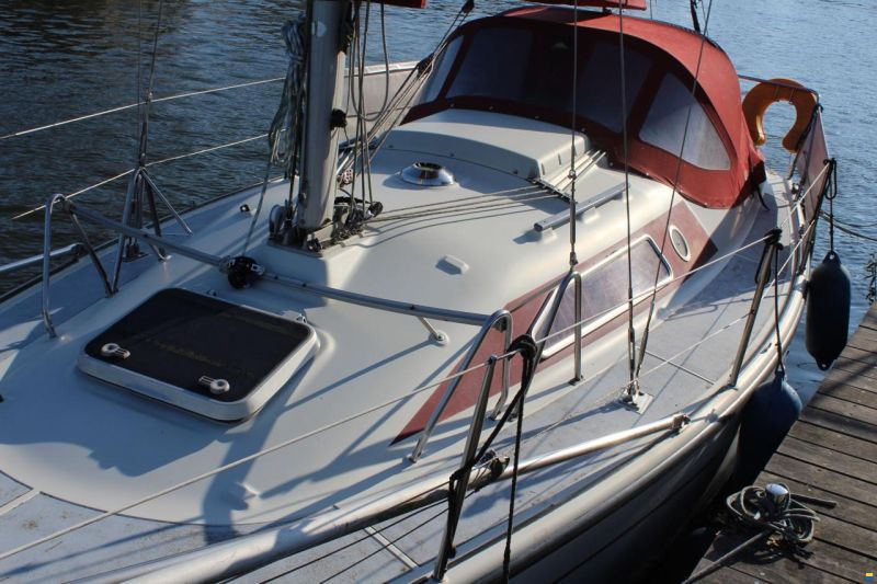 Dehler 28