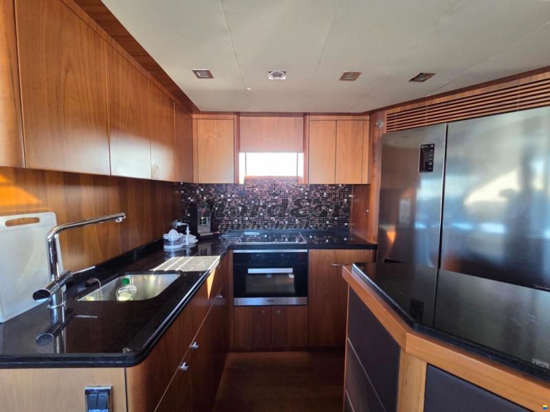 Sunseeker Manhattan 70
