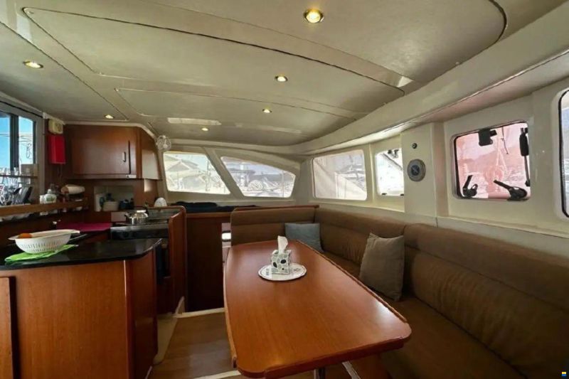 Leopard 38