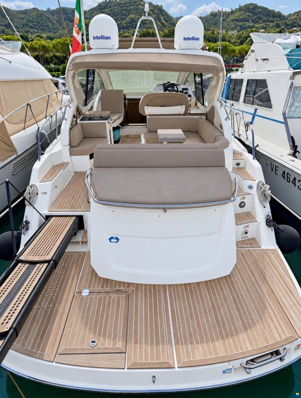 Cranchi M44 Hard Top